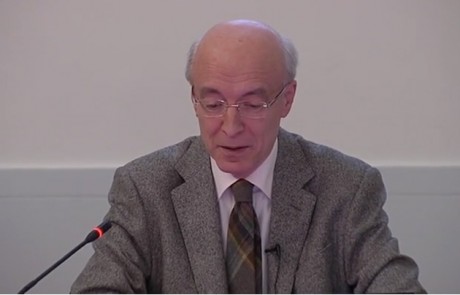 Francisco Javier Zubiaur, conferencia sobre Menchu Gal